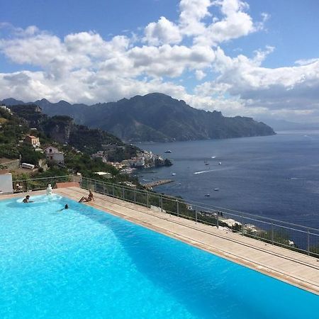 La Pizzerella Di Amalfi Appartement Buitenkant foto